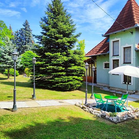 Balaton Garden Apartment Balatongyörök Екстериор снимка