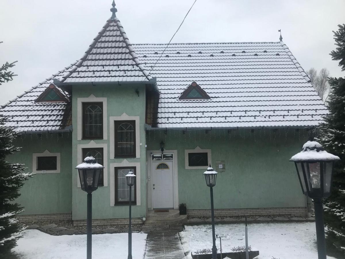 Balaton Garden Apartment Balatongyörök Екстериор снимка