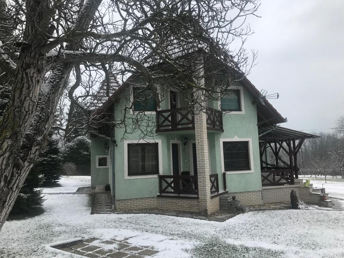 Balaton Garden Apartment Balatongyörök Екстериор снимка