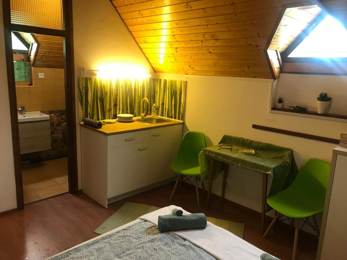 Balaton Garden Apartment Balatongyörök Екстериор снимка